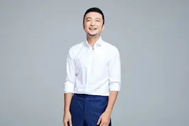 《一夜长大》揭秘：从小内向羞涩的尼格买提如何成为央视boy？图片