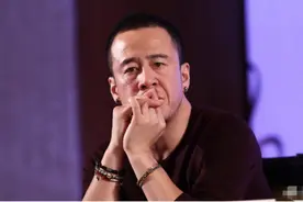 改变杨坤命运的两个女人，一个陪他北漂多年，一个感情破灭后跳楼图片