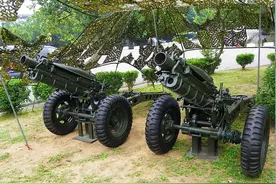 美制M1A1榴弹炮，美军淘汰看不上眼，却在志愿军手中大放异彩图片