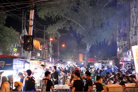 探寻哈尔滨夜市经济的兴衰密码｜香坊夜市 感受城市生活浓浓的烟火气图片
