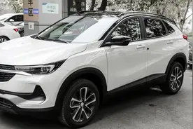 别克昂科拉跌至8万出头，入门T动力+6AT，油耗仅5.5L图片