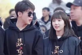 苏晓彤成为新晋国民“女鹅”？从妆容到穿搭都太可爱了吧图片