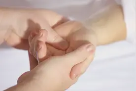 肠胃不好的，经常按揉这个穴位，促肠胃，好吸收，胃病远离你视频封面