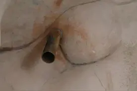 距今15万年的百米铁管贯穿山体，白公山“外星人遗址”，至今未解图片