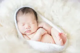 为什么有的新生宝宝胖得快，有的宝宝却很瘦？原因有3种？图片