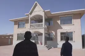 132万的砖房，留下了傲慢与偏见图片