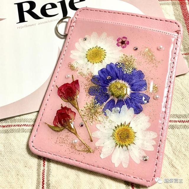 滴胶花耳钉 滴胶鲜花耳环