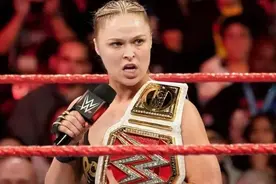 外媒爆料十字固女王WWE合同半年后到期，但她依然回归无望图片