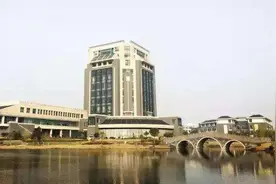 上海非常不错的3所大学，学校有特色，学生就业率高图片