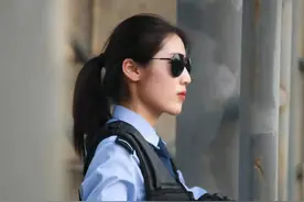 河南这所高校的秋：又美又飒！图片