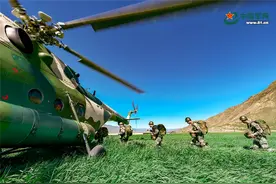 海拔4000多米高空跳伞是什么体验？兵哥哥来告诉你图片