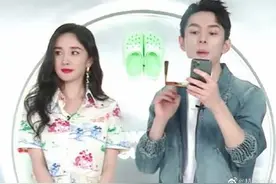 李佳琦在直播带货的下半场，闪了腰图片