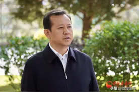 武威市委书记柳鹏：易地搬迁拔穷根 10年有17万名南部山区贫困群众搬出大山住进新家园图片