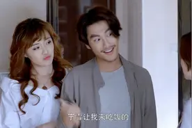 男友突然上门，美女却惊慌不让进，原来男友还是亲妹妹的前任视频封面