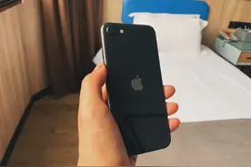 从苹果8更换到iPhoneSE2，自用60天后，几个明显的优缺点不吐不快图片