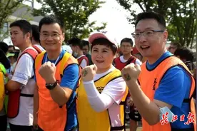 “非常了不起，武汉这么快就恢复了时尚与活力”，跨国公司高管东湖健康跑图片