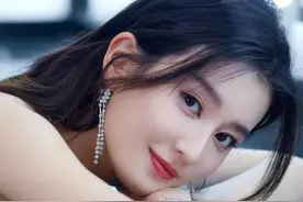 哈尔滨盛产美女，8位冰城美女，个个肤若凝脂，气质卓绝图片