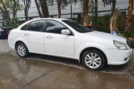 全是套路，这台两万块的别克凯越让你见识什么才是真正的演技图片