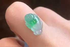 当有人疑惑翡翠是不是智商税时，请看我的见解图片
