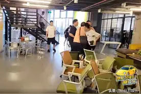 直播间PK发展到现实PK，虎牙主播在公司大打出手，最终报警处理图片