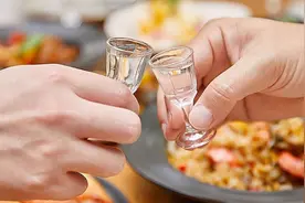 喝酒不要老喝“面子”！这3款60元上下的白酒，和茅五剑一样好喝图片