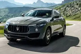 比奥迪Q8时尚！配8缸引擎，玛莎拉蒂Levante黑武士亮相图片