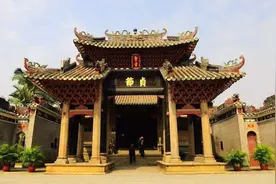 秦始皇表彰捐建长城女子，始创贞节牌坊，为何却成禁锢女子之枷锁图片