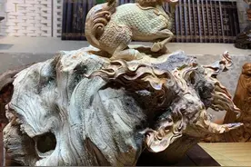 火麒麟！雕于千年崖柏！意境绝美的手工木雕作品！图片