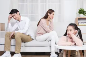 冷战三个月，丈夫收到妻子离婚协议：不是所有人，都会在原地等你图片