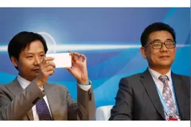 最勤奋大佬！雷军保持27年的这一小习惯，引来2.1亿网友模仿图片