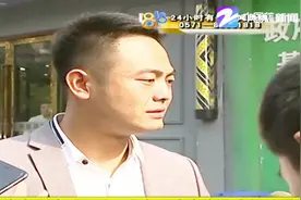 男子爱打乒乓球，参考偶像张继科的纹身，对方少纹了一个字母？视频封面