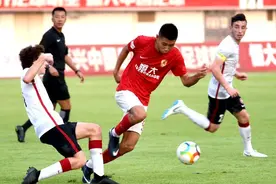 恒大足校2020招生继续精英全免费，来这里能上卡纳瓦罗的一线队图片