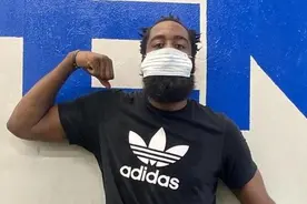 NBA球星戴口罩都啥样？哈雷尔赛博朋克风，看到奥尼尔忍不住了图片
