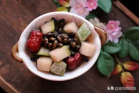 天气越来越热，要多吃“一瓜一豆”，含钾高，美味营养，顺利度夏图片