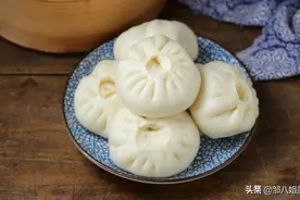 蒸包子，水开上锅蒸还是冷水上锅蒸？很多人弄不明白，建议看看图片