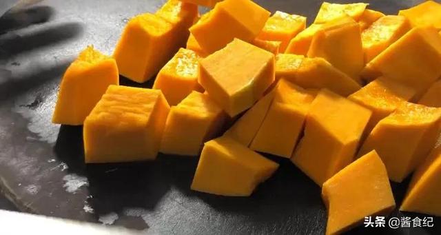 燕窝和南瓜可以一起吃吗 2025年燕窝和南瓜可以一起吃吗宝宝