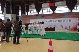 我的人生第一次.一切从这里开始图片