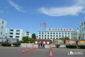 公平、公正、公开——忻州五中举行初一新生均衡分班抽签仪式图片