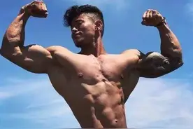 胸部训练不只有卧推：六步做好上斜绳索夹胸，提升胸肌上侧饱满度图片