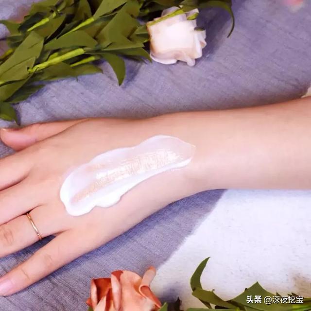 珂润和凡士林哪个身体乳好