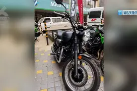 男子昆明一车店试驾，骑上价值10万元的摩托跑了图片