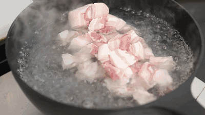 乌鸡花胶瑶柱汤的营养 2025年乌鸡花胶瑶柱汤的做法