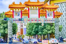 皇岗，太有钱了图片