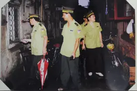 1978年，大学老教授血溅宿舍，民警凭借现场的13斤大米锁定嫌疑人图片