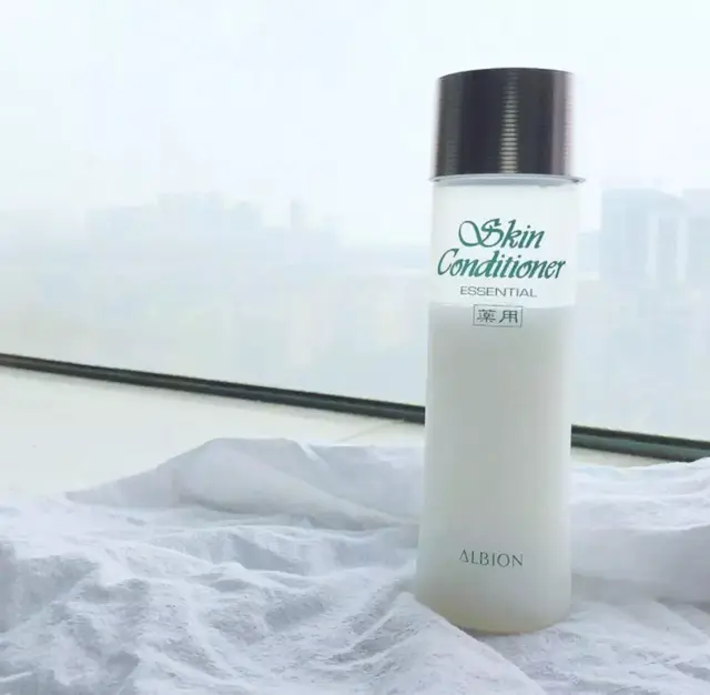 吐血整理的护肤清单！油皮、干皮、敏感肌、混合皮到底都在用啥