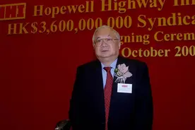 向港珠澳大桥投资150亿，却遭李嘉诚“威胁”，他动了谁的奶酪？图片