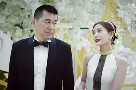“一把年纪”还与小姑娘演偶像剧：中年男演员们，我劝你善良图片