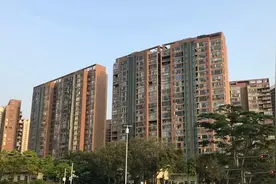 楼评深圳湾豪宅君汇新天，双证拖了后腿图片
