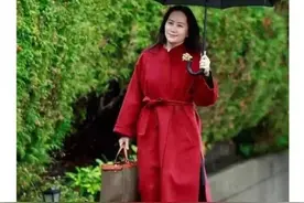 为什么真正的名媛都爱戴胸针！让华为的长公主来告诉你原因图片