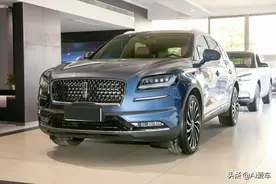 V6引擎远超同级BBA，豪华高配中型SUV，空间安静舒适，实拍航海家图片